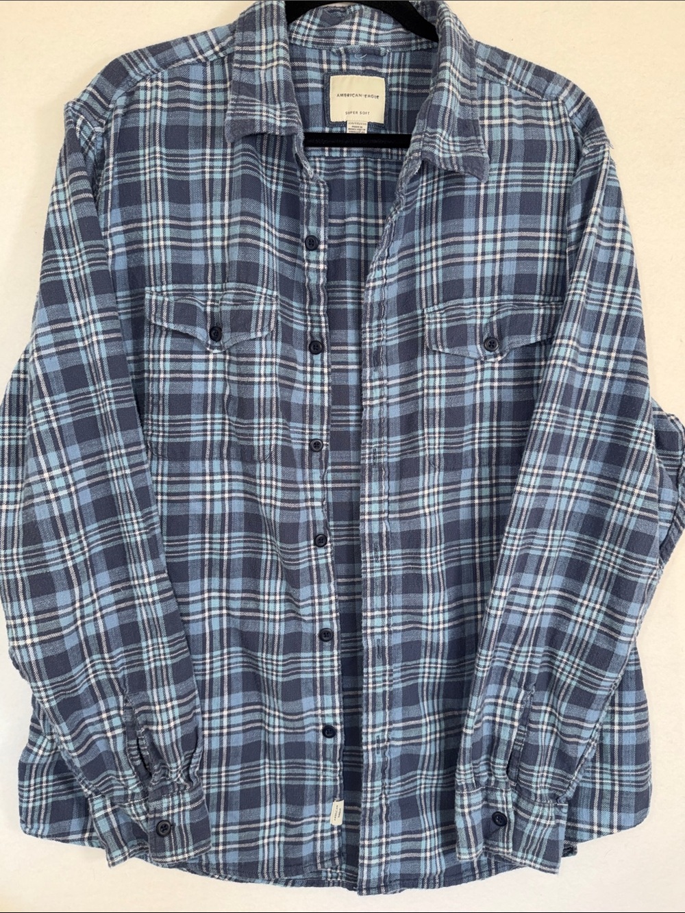 American Eagle Blue Plaid Button-Up Shirt - Classic Men's Flannel